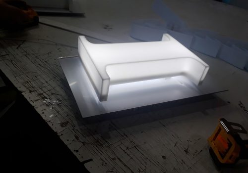 Litere Iluminate