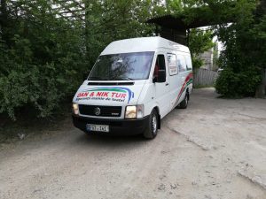 Publicitatea este de fapt un motor puternic de tranzacționare. Orice semn publicitar, construcție sau panou publicitar permanent atrage atenția unei persoane.